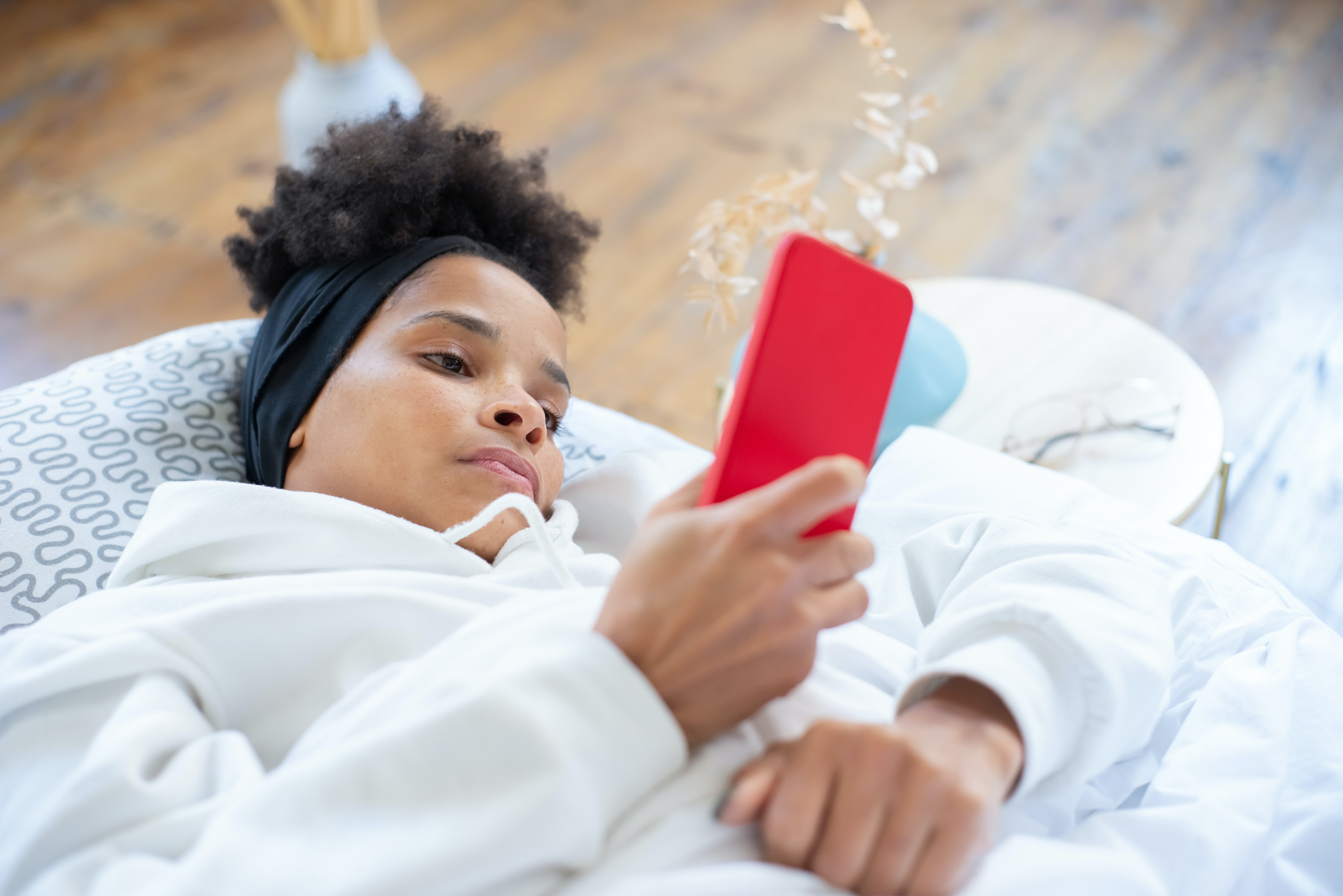 7 Tips for Managing Social Media Screen Time and Prioritizing Mental Wellness